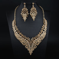 Conjunto de Collar y Pendientes de Estilo Lujoso y Espléndido de la Fábrica de Joyería de Yiwu, Adorno para Vestido de Mujer para Cena