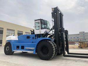 Chariot élévateur de 50 tonnes avec batterie lithium-ion, transmission intégrale, longueur de fourche de 2440 mm - Product Image 1