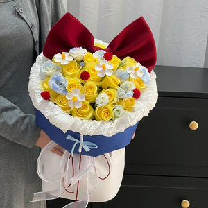 Cadeau de la Saint-Valentin pour petite amie : bouquet de roses éternelles en savon coloré, fleur artificielle à tenir en main - Product Image 1
