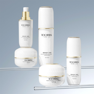 Juego de Envases para Cuidado de la Piel con Textura Espiral y Logotipo Personalizado, Botella de Plástico Cilíndrica de Material PS para Suero y Loción, Bomba Dosificadora de Loción, Marca YouXing - Product Image 4
