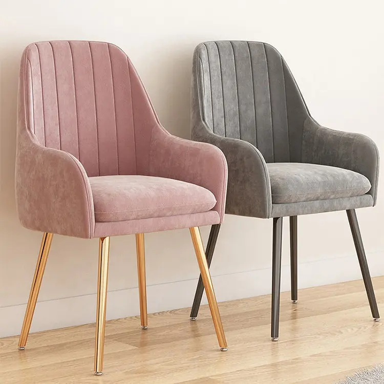 थोक डिजाइन कक्ष फर्नीचर नॉर्डिक मखमल कपड़े आधुनिक लक्जरी खाने की कुर्सियों धातु पैर काले सोने मखमल कुर्सी भोजन
