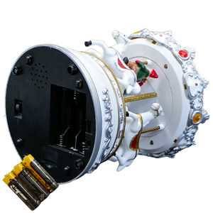 Caja <span class=keywords><strong>de</strong></span> música <span class=keywords><strong>de</strong></span> juguete carrusel <span class=keywords><strong>de</strong></span> Navidad con logotipo personalizado OEM Material plástico <span class=keywords><strong>de</strong></span> resina con batería y canción personalizada - Product Image 2