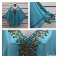 Chemisier Kaftan Femme Grande Taille en Georgette Brodé de Perles et Paillettes, Col en V, Manches Longues, Style Unique, Écologique, Printemps