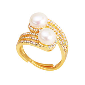 Bague ouverte de luxe légère pour femmes, design de niche avec perle de zircon, bijoux en perle d'eau douce, bagues de mode en gros - Product Image 5