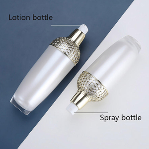 Ensemble d'emballages cosmétiques en gros de 30 ml, 50 ml, 100 ml, 120 ml, pot de crème pour le visage personnalisé imprimé, flacon de lotion en acrylique avec pompe, sérum pour le soin de la peau - Product Image 5