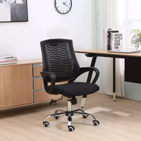Chaise pivotante de luxe moderne, confortable, bon marché, ergonomique, réglable, avec ascenseur, en maille, chaises de bureau en tissu avec accoudoir à roulettes