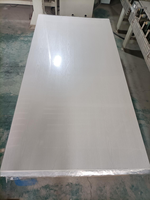 Panneau mural en PVC avec revêtement UV 1220*2440mm, panneau décoratif brillant, imperméable, en stock, livraison rapide pour les distributeurs, commande en gros