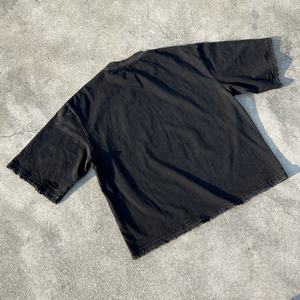 Camiseta Negra de Diseño con Efecto Desgastado, Estampado Vintage, de Algodón, Estilo Oversize, Fabricante de Camisetas con Lavado Ácido - Product Image 2