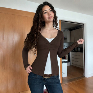 Camiseta Sexy Y2K de Manga Larga con Cuello en V y Botones para Mujer, Cintura Alta, Corte en A, Versátil, para Uso Diario - Product Image 3