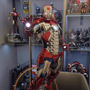 <span class=keywords><strong>Marvel</strong></span> Universe Iron Man MK5 Adornos artesanales de resina 1/4 Escala Película y televisión Periférico Regalos coleccionables con iluminación Cool - Product Image 1