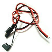 Câble de connexion robuste 12V/24V SAE avec conception étanche pour la charge de batteries de véhicules