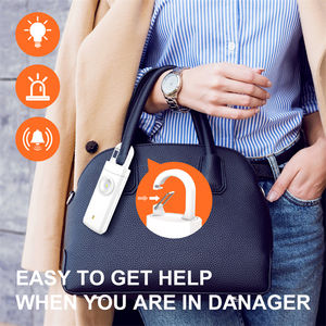 سلسلة مفاتيح إنذار شخصي للدفاع عن النفس بقوة 130 ديسيبل، قابلة للشحن عبر USB للنساء مع مصباح يدوي - Product Image 5