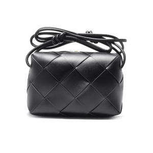 Bolso Bandolera de Cuero Vacuno Genuino 2025, Bolso Cuadrado Pequeño y Versátil para Mujer, Estilo Cámara, para Primavera/Verano - Product Image 1