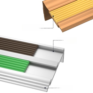 Profilé de marche antidérapant en PVC et alliage d'aluminium au design moderne, <span class=keywords><strong>bande</strong></span> de bordure de marche de haute qualité, épaisseur 5,5 mm, résistant à 66 000 cycles d'usure - Product Image 5