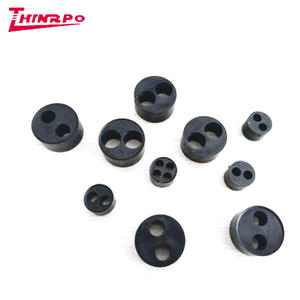 कस्टम मोल्ड मल्टी-होल वाटरप्रूफ रबर ग्रोमेट 30-80 तट कठोरता रोह/आईएसओ विद्युत तार के लिए प्रमाणित - Product Image 1