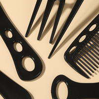 Logo personnalisé 6pcs Set Peignes Pas Cher Bonne Qualité Noir Afro Peigne à Dents Larges pour Cheveux Longs Bouclés Plastique Afro Pick Peigne Ensembles