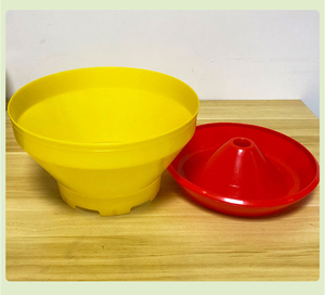 Mangeoire multifonctionnelle pour poulet et dinde Plastique jaune avec anneau anti-gaspillage Mangeoires automatiques pour volaille - Product Image 3