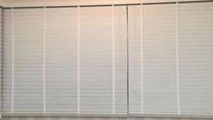 Persianas Venecianas de PVC Inalámbricas de 2 Pulgadas al por Mayor, Persianas de Imitación Madera de 50 mm, Persianas Venecianas Hechas a Medida para Proyectos - Product Image 2