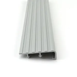 YSN-45, RAITTO PVC Stair Nosing Flooring Proteja Step Edge Anti Slip Plástico Borda Moldagem