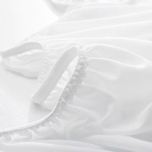 Protector de Colchón Impermeable <span class=keywords><strong>Utopia</strong></span> Bedding. Funda de Colchón Premium de 210 GSM. Transpirable. Estilo Ajustado con Bolsillos Elásticos - Product Image 5