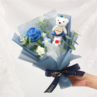 Buket Bunga Rajut dengan Boneka Beruang Kecil Buatan Tangan Bunga Artifisial untuk Dekorasi Hadiah Pesta Ulang Tahun