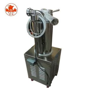 Máquina de relleno de salchichas rojas a la parrilla hidráulica pequeña comercial Máquina de llenado de salchichas - Product Image 3