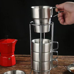Set di Tazze da Caffè e Tè in Acciaio Inox a Doppia Parete Isolate e Impilabili con Manico e Supporto - Stile Europeo Portatile <span class=keywords><strong>per</strong></span> Feste - Product Image 3