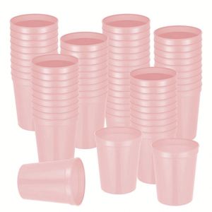 Gobelets de fête en plastique incassables de 16 oz avec logo imprimé pour le camping - Product Image 1