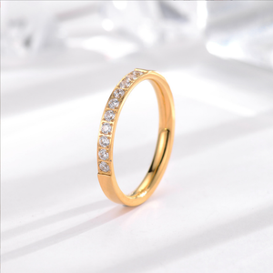 Bagues de couple en acier inoxydable avec diamants CZ plaquées <span class=keywords><strong>or</strong></span>, bijoux de mariage <span class=keywords><strong>et</strong></span> de fiançailles élégants, <span class=keywords><strong>alliance</strong></span> en zircon 316L pour homme <span class=keywords><strong>et</strong></span> femme - Product Image 3