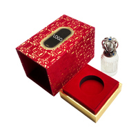 Boîte à parfum en velours rouge exquise avec base dorée, boîte d'emballage pour parfum