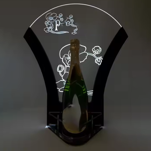 Présentoir à <span class=keywords><strong>vodka</strong></span> personnalisé Présentateur de service Glorifier de luxe en acrylique avec LED pour discothèque VIP pour bar - Product Image 5