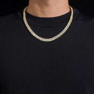 Collier en chaîne à maillons de luxe plaqué or de qualité supérieure avec diamants, idéal pour le quotidien, les soirées et les cadeaux – En promotion - Product Image 1