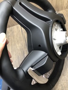 Volant en fibre de carbone véritable vendu directement par l'usine pour <span class=keywords><strong>BMW</strong></span> Série 3, Série 5, M320i, M135i, F10, F20 (2012-2018) - Product Image 5