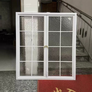 Fenêtre à battants en verre artistique de style rétro français, fer forgé, intérieur en aluminium, treillis coulissant et cloisons - Product Image 3
