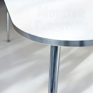 Table à manger Maison Hailey, design moderne et contemporain, surface durable et facile à nettoyer, pieds en chrome de qualité supérieure, acier thermolaqué - Product Image 3