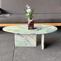 Table Basse Moderne Plateau Goutte d'Eau Marbre Vert Piètement Bas pour Salon, Table d'Appoint Café Calacatta Personnalisable