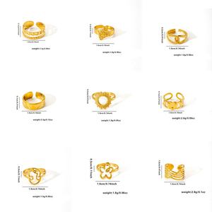 Proveedor de joyería, anillo de corazón de flor geométrica de acero inoxidable, anillo chapado en oro ajustable Popular personalizado para mujer - Product Image 1