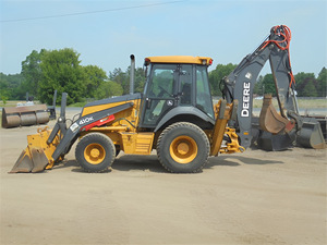 Chargeuse compacte à roues d'occasion, petite, de ferme, 2014, John Deere 410k, faible nombre d'heures de service, chargeuses à pelle arrière - Product Image 2