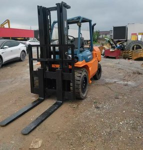 Kullanılmış <span class=keywords><strong>Toyota</strong></span> <span class=keywords><strong>5</strong></span> <span class=keywords><strong>Ton</strong></span> Dizel <span class=keywords><strong>Forklift</strong></span> Japon Orjinal Dengeli <span class=keywords><strong>Forklift</strong></span> <span class=keywords><strong>5</strong></span> <span class=keywords><strong>Ton</strong></span> Yükleme Kapasiteli <span class=keywords><strong>Toyota</strong></span> FD 50 Forkliftler - Product Image 2