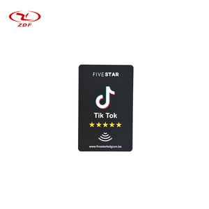 Venta caliente 13,56 MHz Tarjeta de visita de PVC blanco Superficie mate NFC RFID <span class=keywords><strong>Interfaces</strong></span> de comunicación Imprimible Dos veces Factory EXW Access - Product Image 1