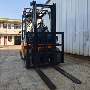 Montacargas Toyota 7FD Usado en Buenas Condiciones, Montacargas Diésel Toyota30 de 3 Toneladas - Product Image 3