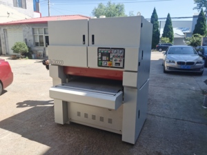 Máquina Lijadora de Banda Ancha R R1000 Directa de Fábrica, Certificación CE, Pulidora de Doble Unidad para Lijado de Superficies de Gabinetes, MDF y Imprimación - Product Image 1