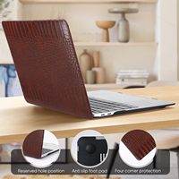 Vente en gros d'étuis rigides en cuir PU de qualité supérieure personnalisés pour MacBook Neo 13 pouces, Air 13,6 pouces, Pro 13, 14, 16 pouces, M5, M4, M3, M2