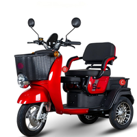 Scooter électrique à 3 roues stable et sûr avec deux sièges pour les trajets urbains, tricycle électrique pour deux passagers
