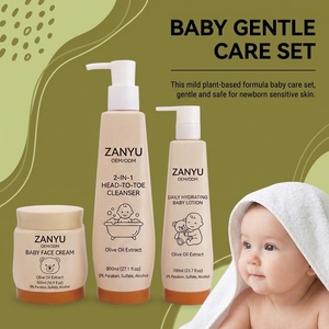 Set Trio per la Cura del Bambino all'Olio d'Oliva: <span class=keywords><strong>Crema</strong></span> Viso 2-in-1, Shampoo Idratante, Lozione Corpo Senza Lacrime per Neonati 500ml/700ml/800ml 0-3 Mesi - Product Image 1