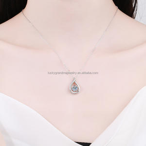 Customized Women's 925 <b>Silver</b> Fine Jewelry Chic Moissanite <b>Pendant</b> <b>Necklace</b> with Strand Chain Chic Water Drop Shape for Gift - Product Image 4