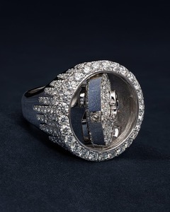 แหวนฮิปฮอปประดับเพชรโมอิสซาไนต์ VVS เงินแท้ 925 ดีไซน์โดดเด่นสำหรับผู้ชายและผู้หญิง เหมาะสำหรับงานฉลองครบรอบและงานปาร์ตี้ - Product Image 2