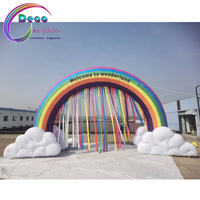 Arche gonflable géante arc-en-ciel avec rideau nuage et ruban pour la décoration d'événements et les présentoirs