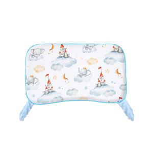 Almohada <span class=keywords><strong>para</strong></span> Bebé Recién Nacido de Algodón Puro y Látex, Transpirable, Absorbente de Sudor, con Estampado de Castillo y Elefante, Personalizable, de 0 a 6 Meses, Venta al Por Mayor - Product Image 5