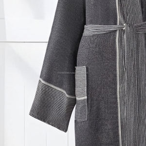 Peignoir unisexe 100% coton Best Seller Séchage rapide Vêtement de nuit d'été Tissu tissé respirant Léger Fabriqué en Turquie Toute l'année ODM - Product Image 3